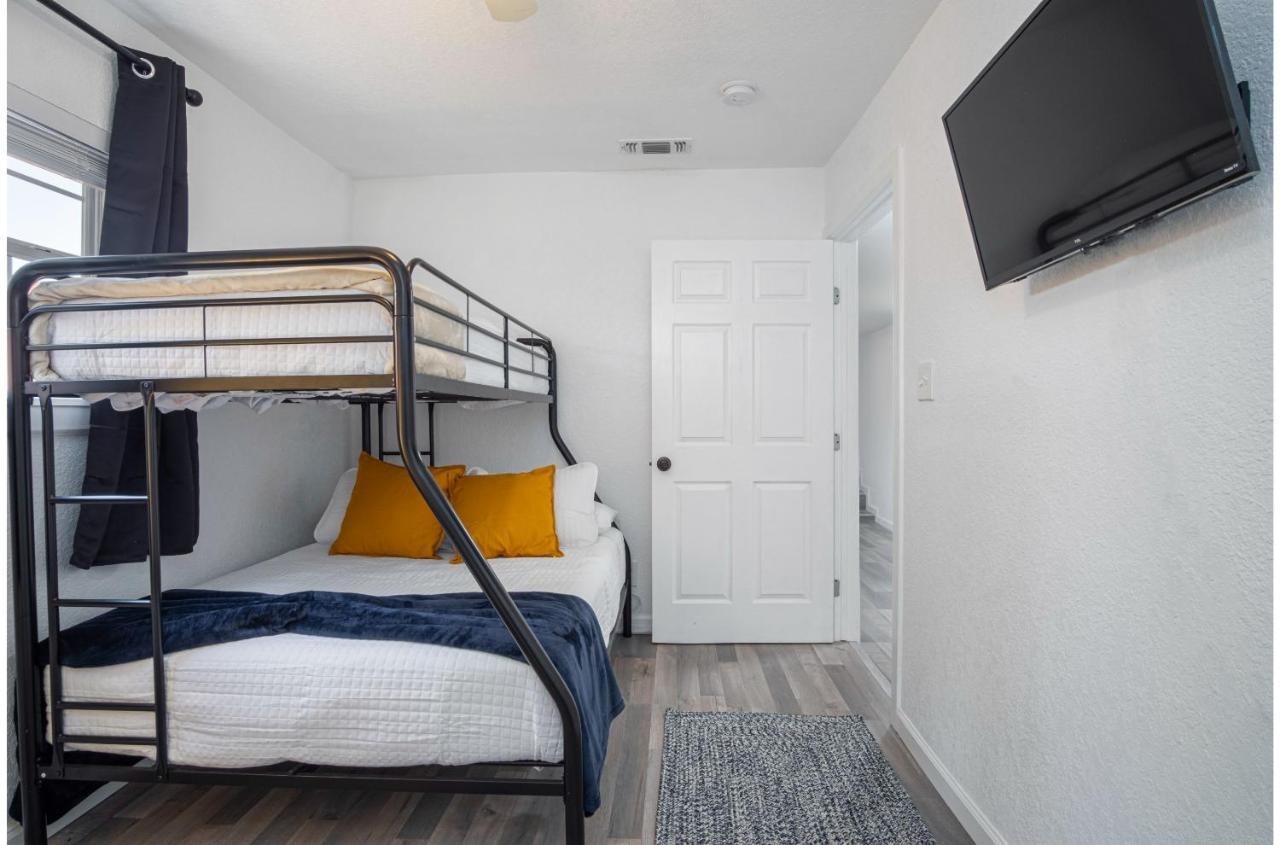 Charming 4Br2Ba Only 5 Mins Downtown Riverwalk San Antonio Luaran gambar